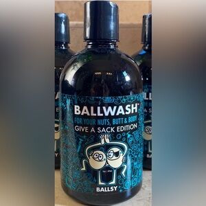 Bally Ballwash Men's Grooming Cleanser - Black and Blue